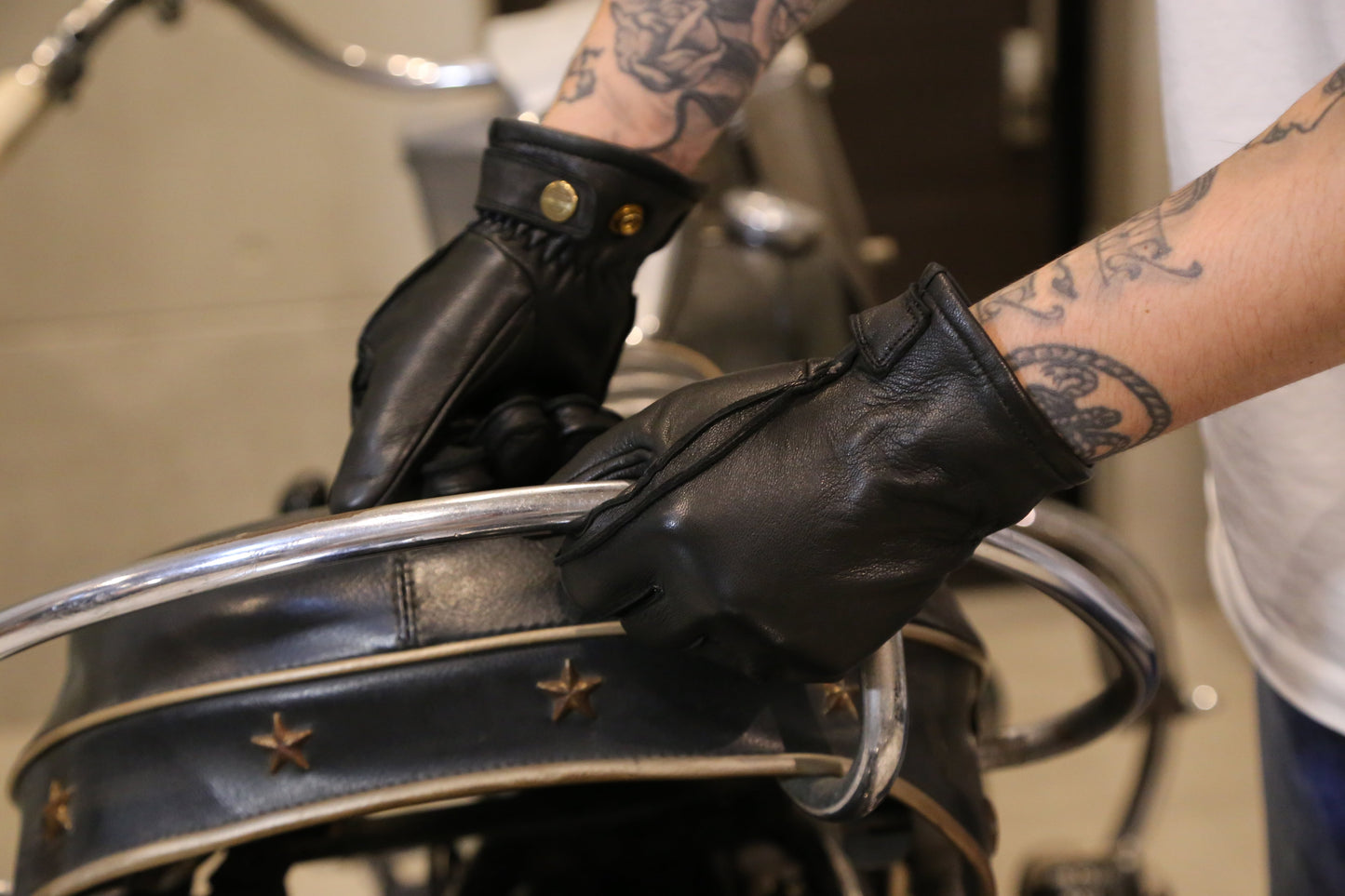 "Classic" Glove (TG04)
