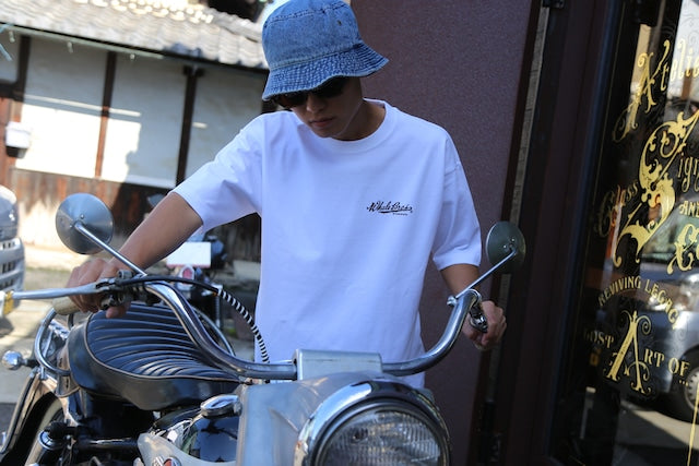 Whale & Co. ロゴ Tシャツ（ST01）